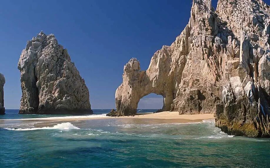 The Arch Of Cabo San Lucas